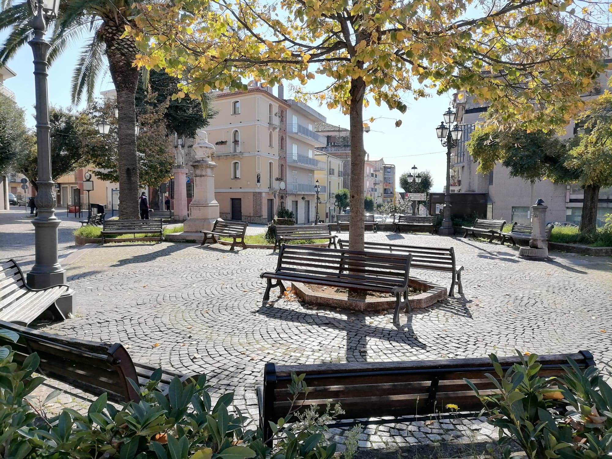 Piazze Covid-19: piazza Fiorentino di Lamezia Terme (VIDEO)