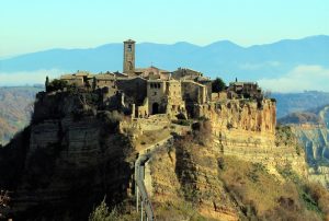 Civita di Bagnoregio con Bolsena è la Capitale italiana dell’Arte contemporanea 2028