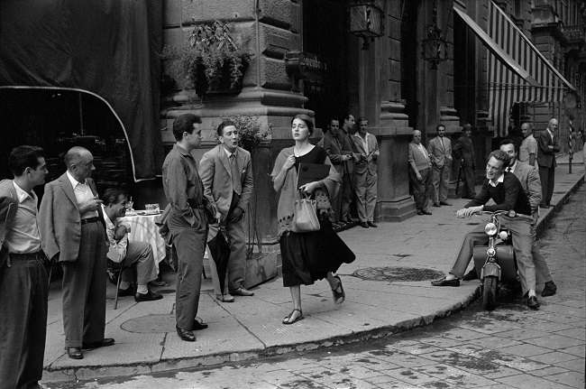 “Ruth Orkin. The Illusion of Time”, la grande fotografa in mostra a Palazzo Pallavicini